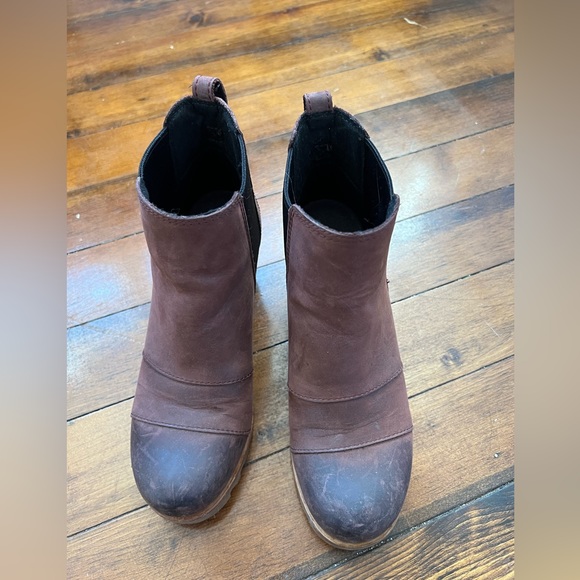 sorel wedge boot - Picture 2 of 9